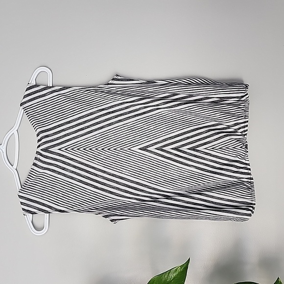 Max studio black and white striped top blouse small - Picture 6 of 6